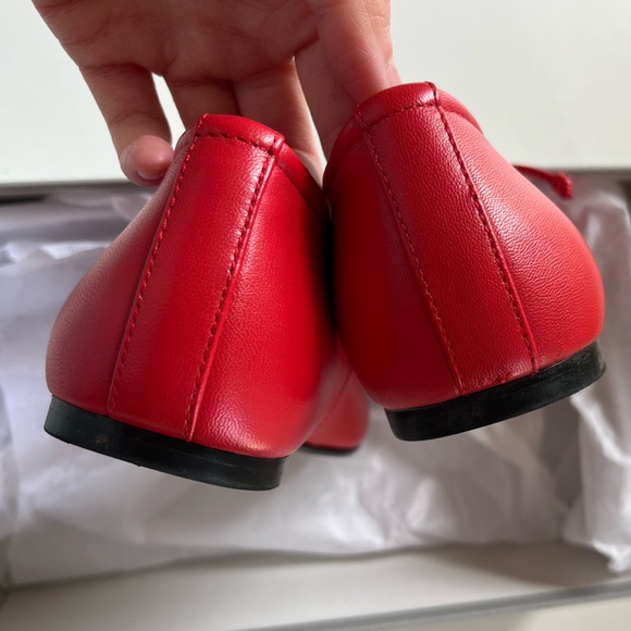 Everlane keyhole flat - Picture 6 of 7